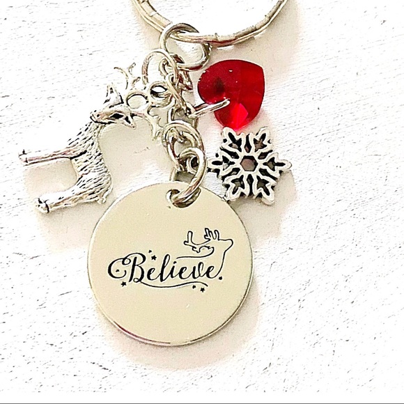 Personalized🎅🏻Believe Christmas Silver Keychain - Picture 2 of 3